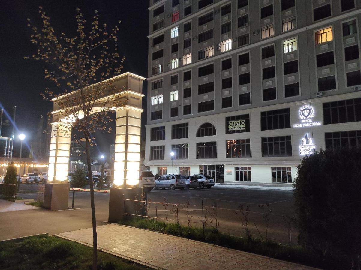 Prestigious Apartment In Bishkek Exterior photo